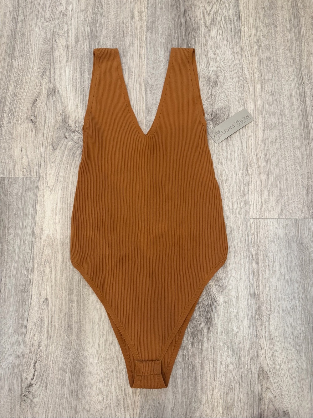 Anna Grace Large Rust Ribbed V Neck Bodysuit NWT